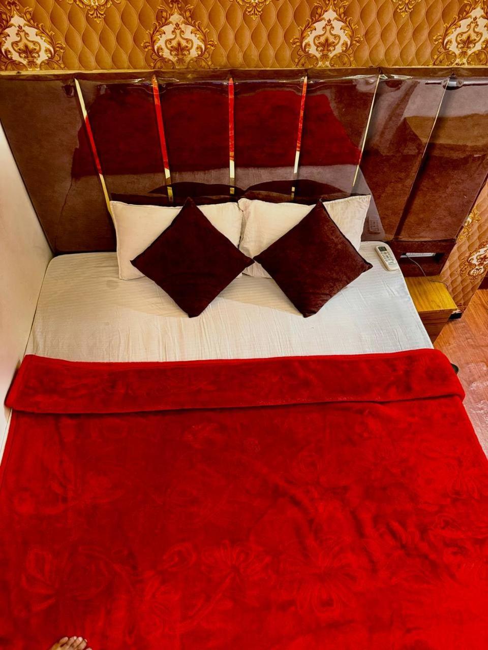 אאורנגבד U2 Hotel Wizard Palace מראה חיצוני תמונה