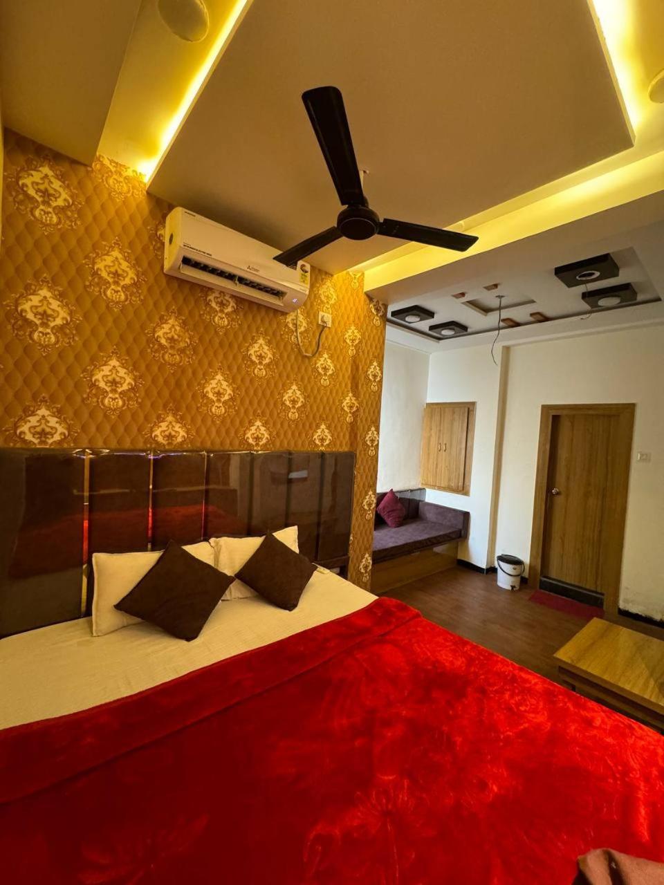 אאורנגבד U2 Hotel Wizard Palace מראה חיצוני תמונה